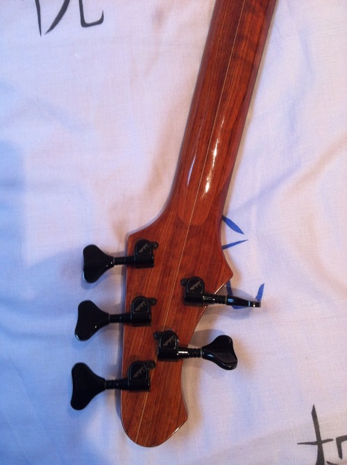 bass19 bass19