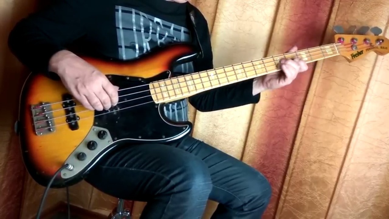 Fresher Personal Bass from Japan – just as good as a Tokai? – eBass