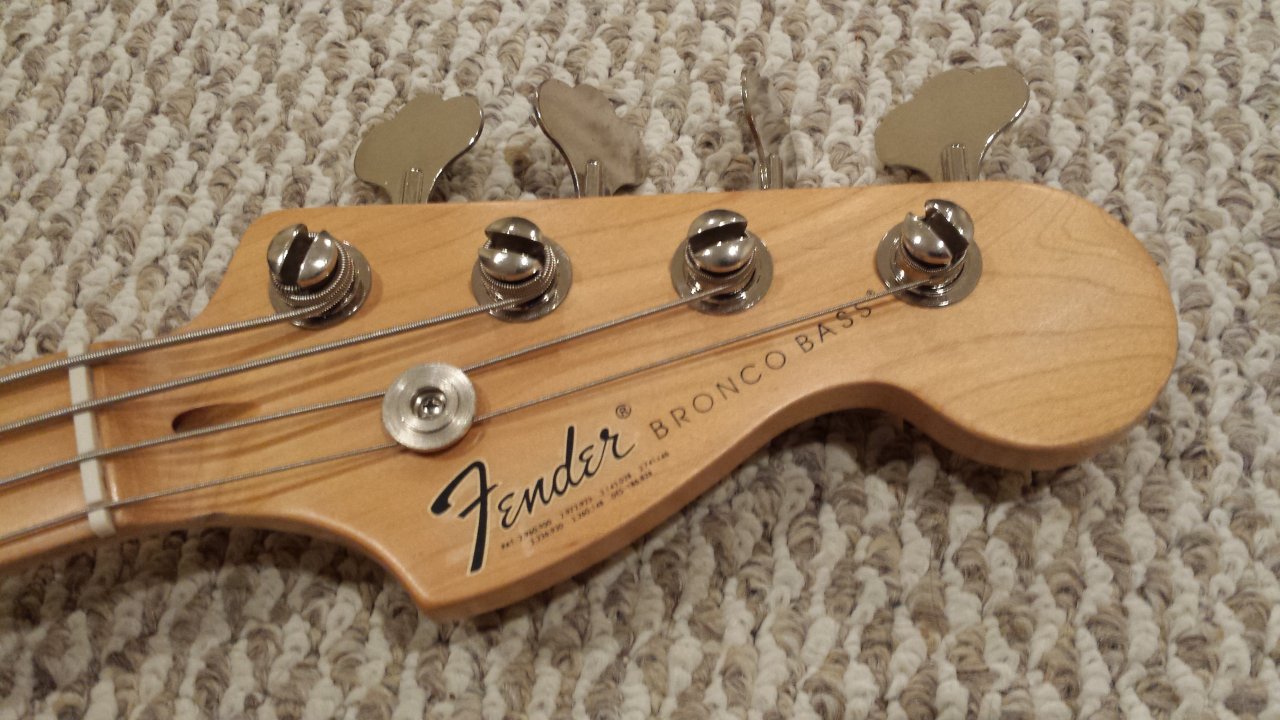 Bass of the week] Modified Squier Bronco Bass – eBass