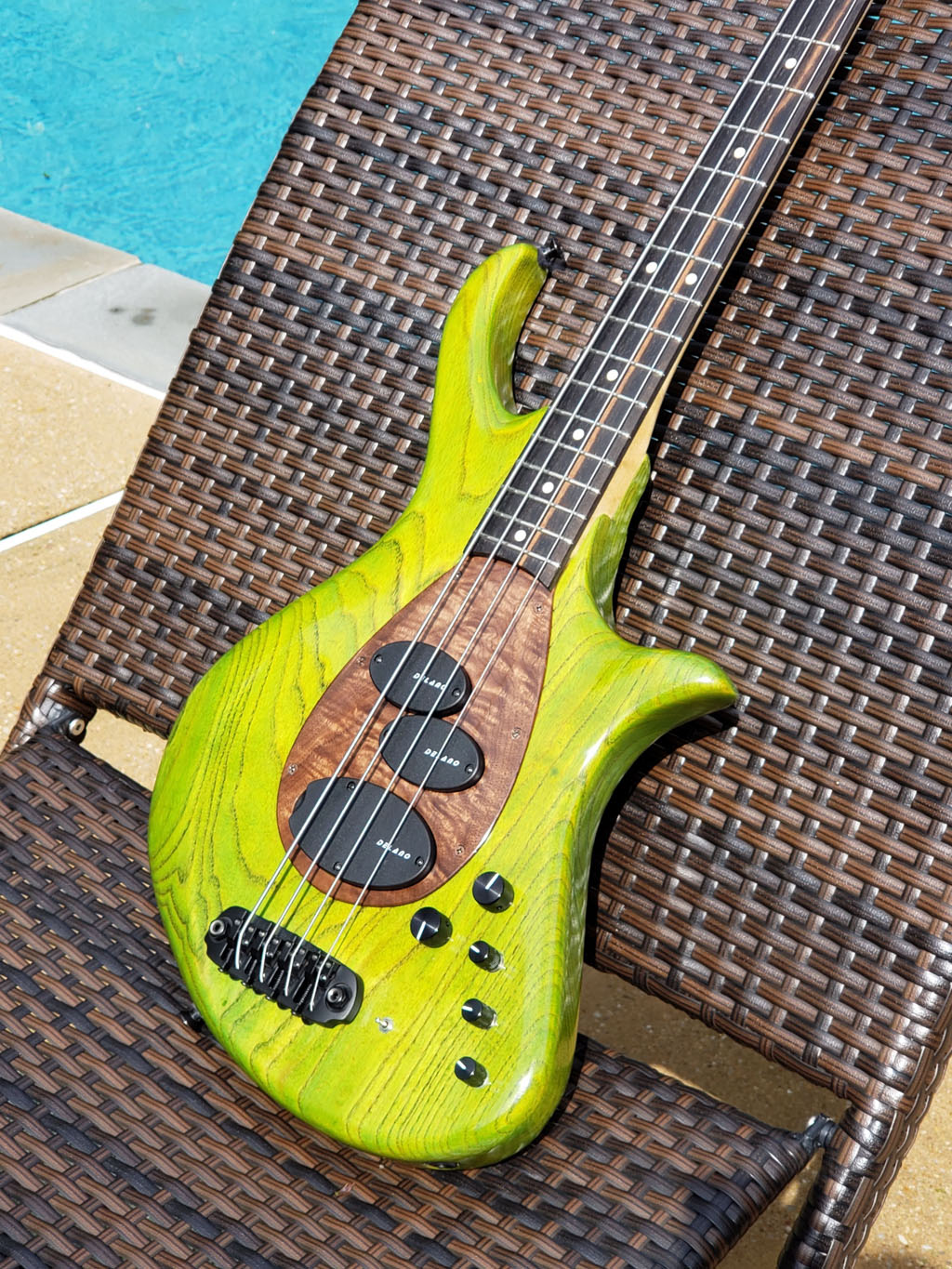 Bass of the Week] Sullivan DPJ4 4 String – eBass